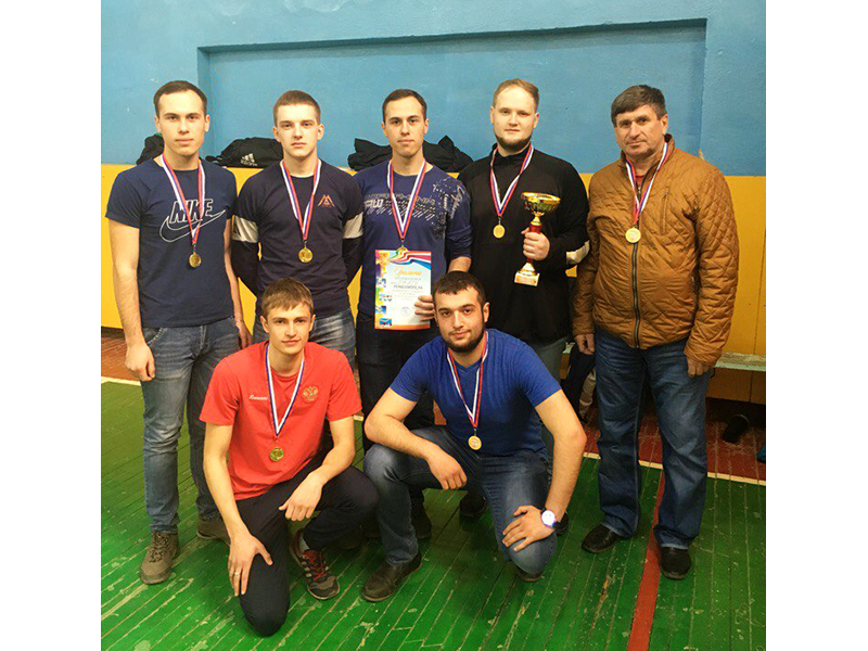 Мужская сборная Института по волейболу – абсолютный победитель Чемпионата г. Рубцовска