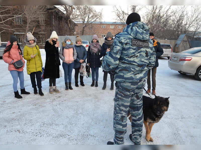 В Рубцовске «студенческий десант» прошел стажировку  в полиции