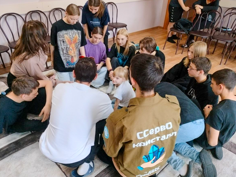 Студенческий сервисный отряд «Кристалл» принял участие во Всероссийской акции «Россия – семья семей»