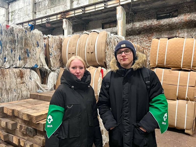 Наши студенты посетили экскурсию в организации, специализирующейся на переработке сырья