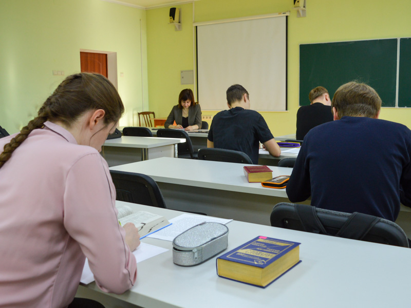 В Рубцовском институте (филиале) АлтГУ подведены итоги конкурса перевода текстов